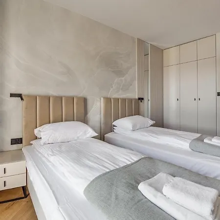 Porto, Sun&snow * Gdańsk