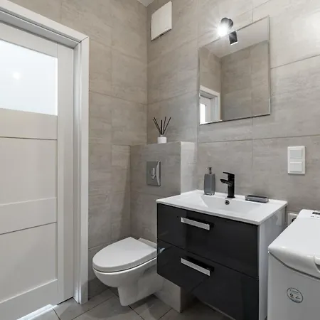 Porto, Sun & Snow * Gdańsk