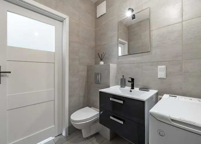 Porto, Sun & Snow * Gdansk